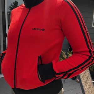 Vintage women’s adidas track jacket